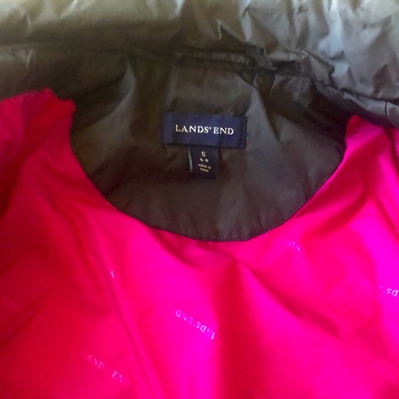 Lands End Puffer Jacket - Picture 2 of 8